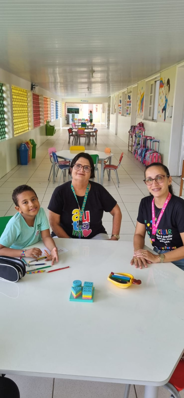 Abril Azul - Mês de conscientização sobre o autismo