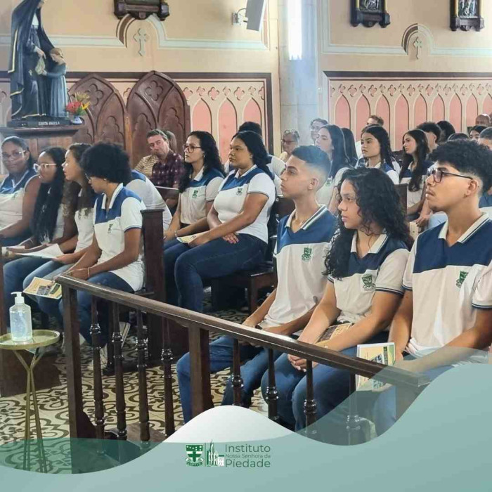 Missa de encerramento da  Terceira série do Ensino Médio