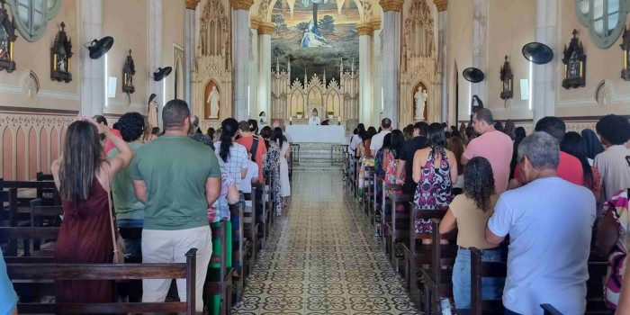 Missa Em Homenagem às Mães 
