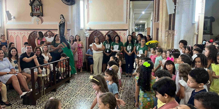 Missa Em Homenagem às Mães 