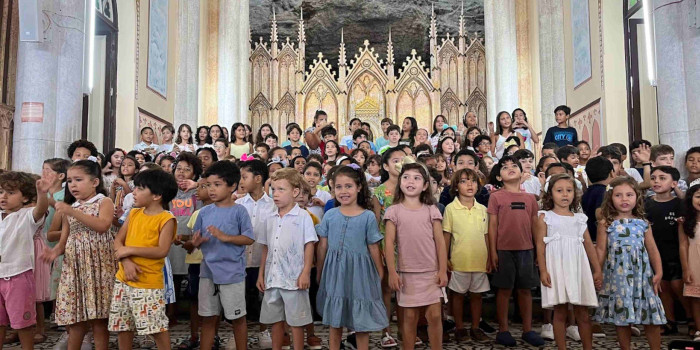 Missa Em Homenagem às Mães 