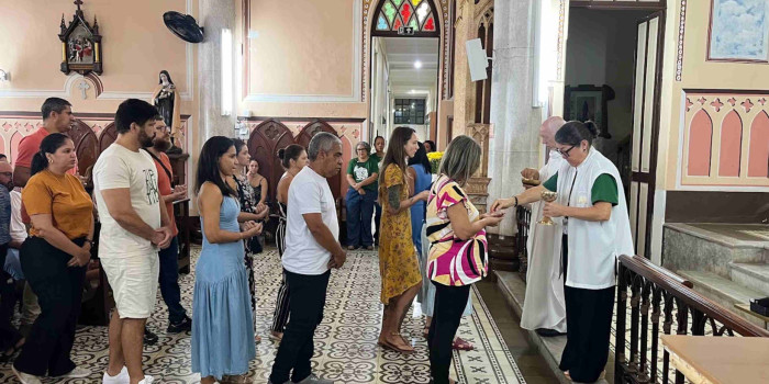 Missa Em Homenagem às Mães 