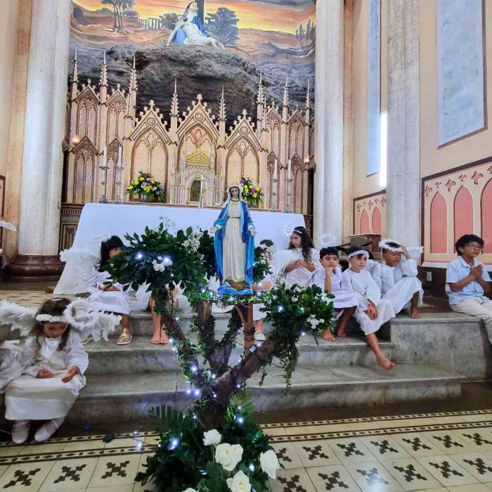 Missa da Visitação de Nossa Senhora e  coroação da imagem 