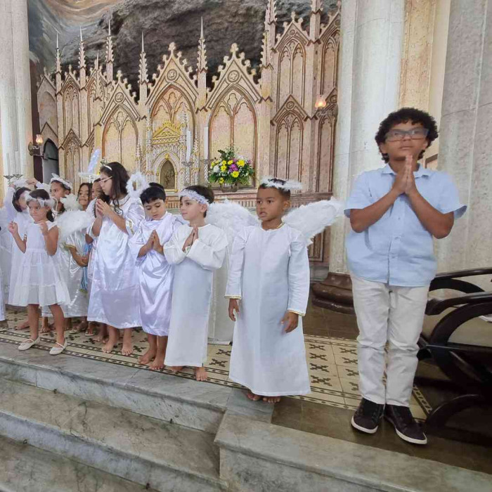 Missa da Visitação de Nossa Senhora e  coroação da imagem 