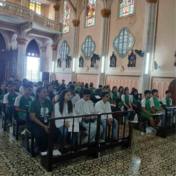 Missa de encerramento do mês das vocações