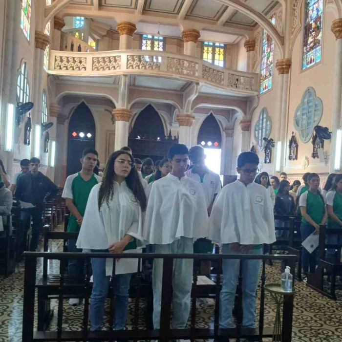 Missa de encerramento do mês das vocações