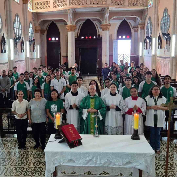 Missa de encerramento do mês das vocações