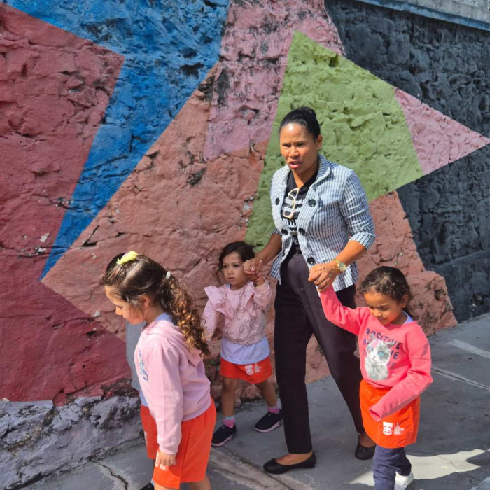 Passeio pelas ruas da Escola