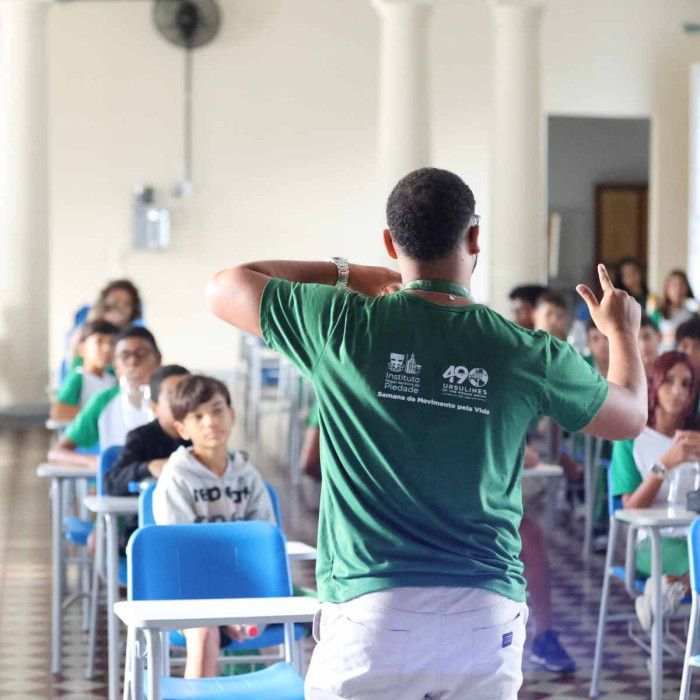 Aula especial de física, química e matemática