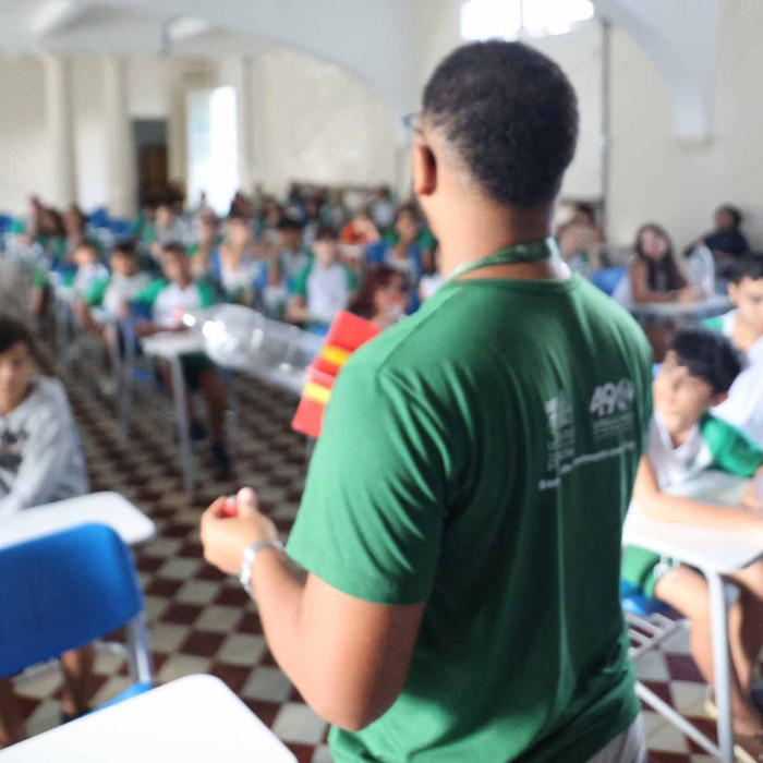 Aula especial de física, química e matemática