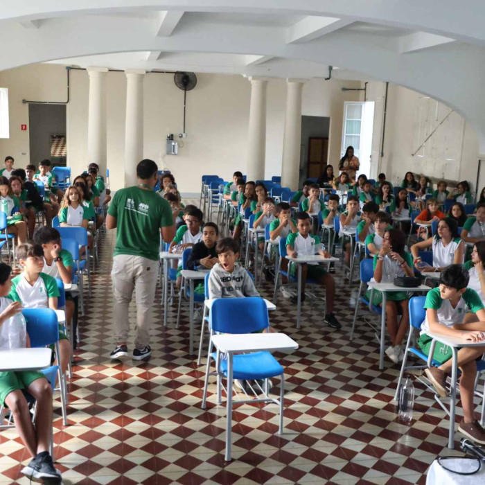 Aula especial de física, química e matemática
