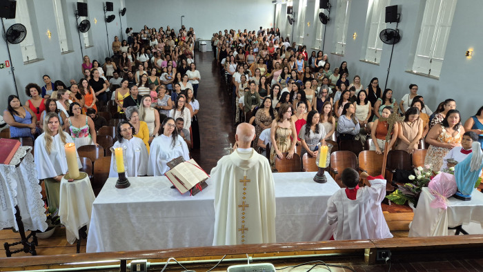 Missa em homenagem ao Dia das Mães