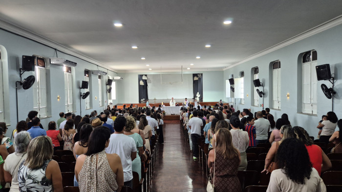 Missa em homenagem ao Dia das Mães