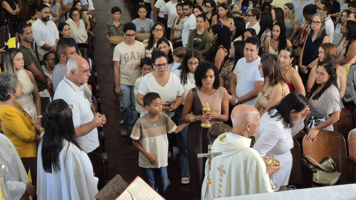 Missa em homenagem ao Dia das Mães