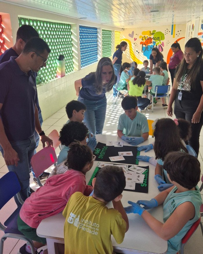 Pequenos cientistas em ação