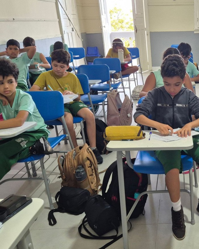 Projeto Cartas que Aproximam: Unidos pela Palavra e pelo Coração