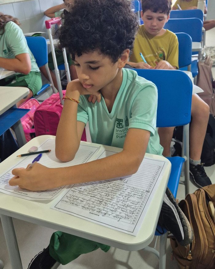 Projeto Cartas que Aproximam: Unidos pela Palavra e pelo Coração