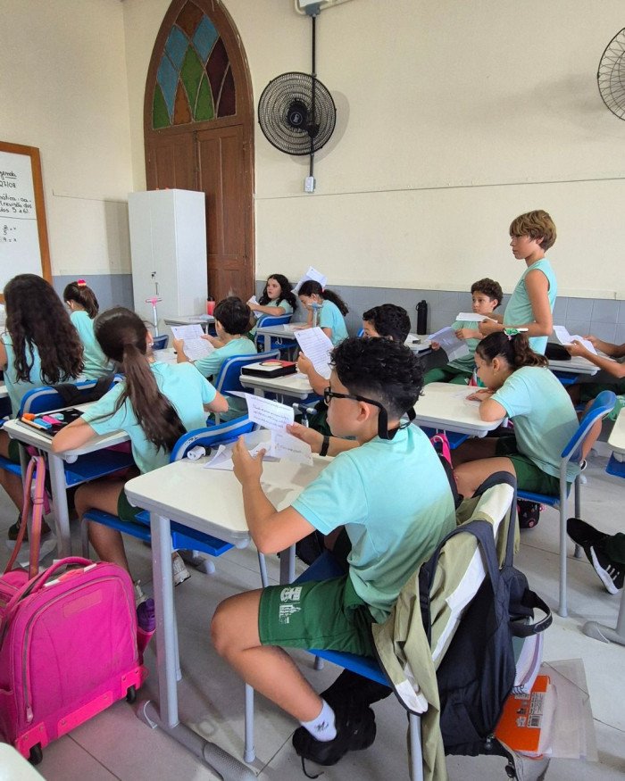 Projeto Cartas que Aproximam: Unidos pela Palavra e pelo Coração