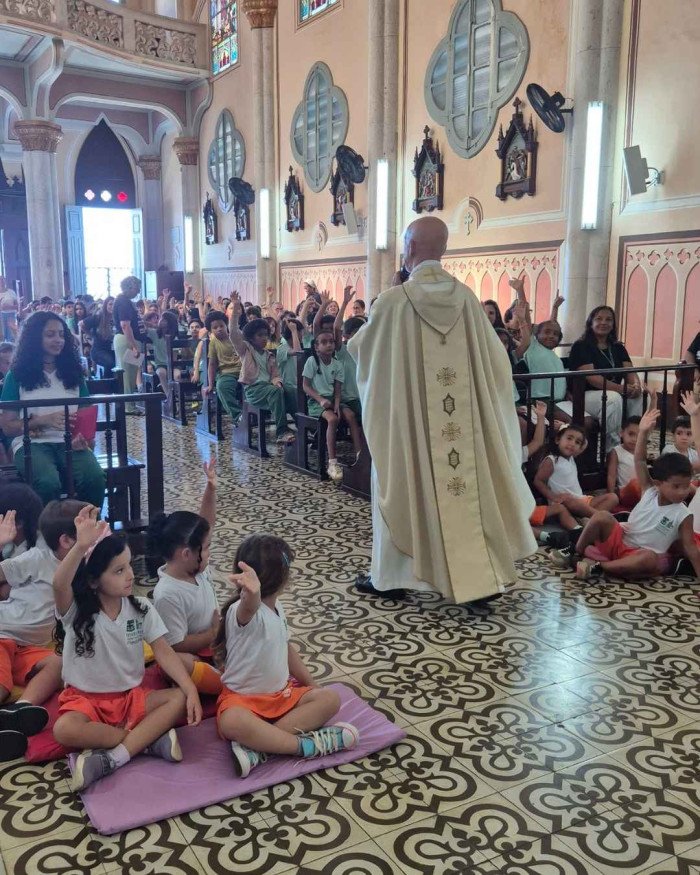 Tríduo e Missa em Honra a Nossa Senhora da Piedade