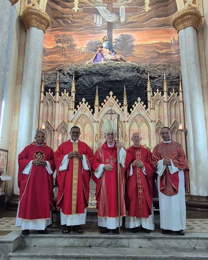 Tríduo e Missa em Honra a Nossa Senhora da Piedade