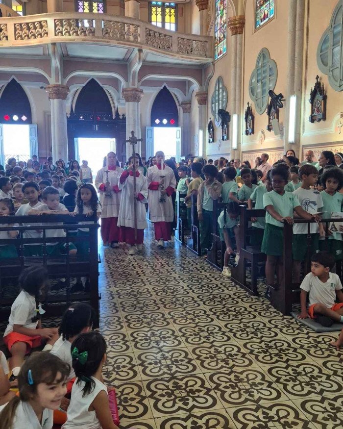Tríduo e Missa em Honra a Nossa Senhora da Piedade